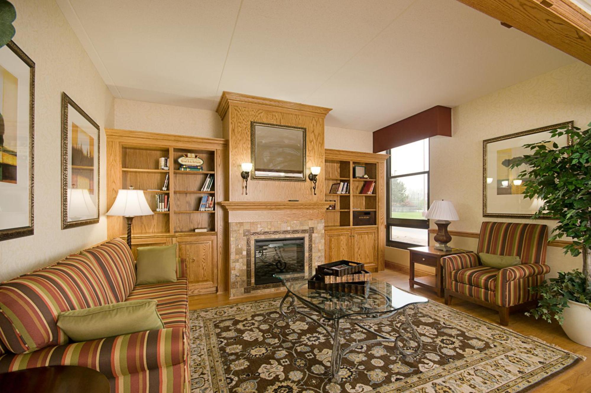 Quality Inn & Suites Saginaw Chambre photo